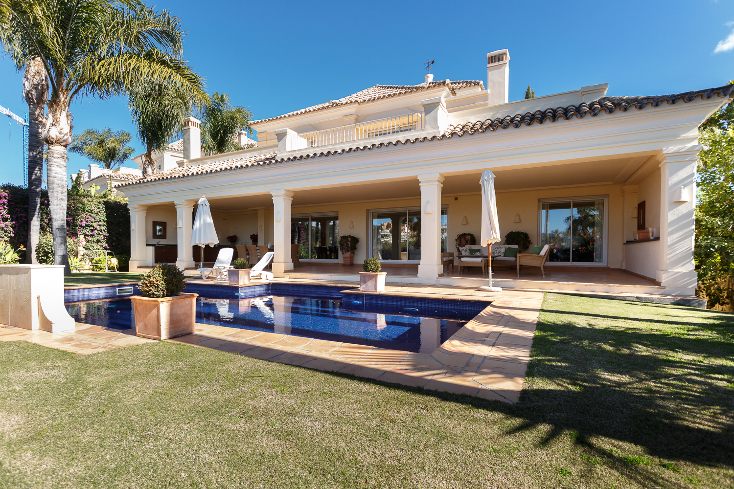 Villa en Nueva Andalucía – Marbella Real Estate photographer